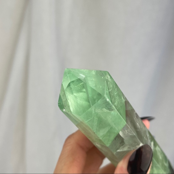 Fluorite Tower Green Dark Purple & Scolecite Gemmy - Picture 16 of 17